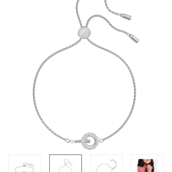 Dextera bracelet
Interlocking loop, White, Rhodium plated - Picture 4 of 5